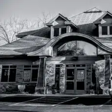 Exterior image of Lakeside Orthodontics - 3340 Sherman Ct. | Orthodontists in Eagan, MN